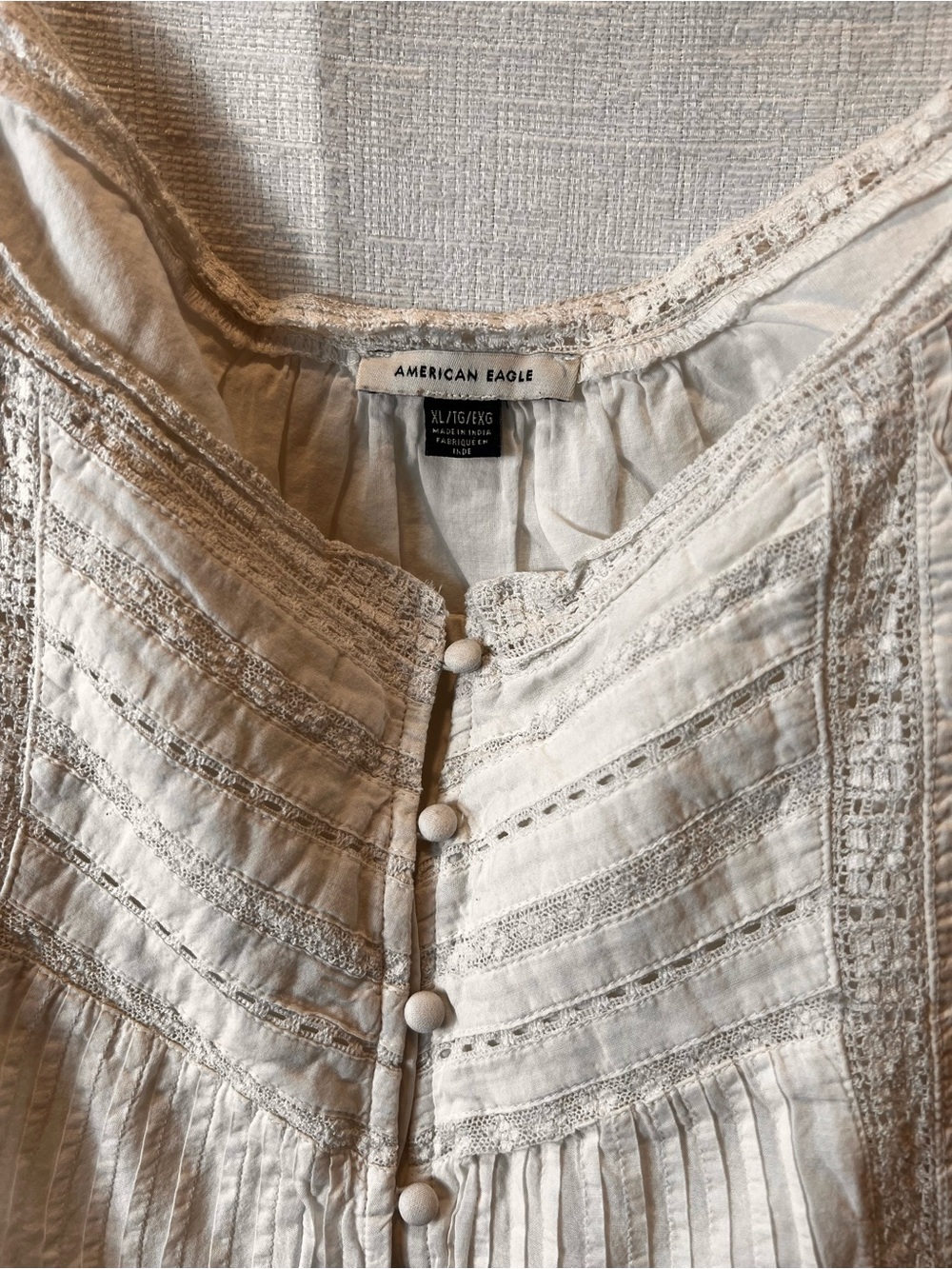 American Eagle Outfitters Cream Lace-Trim Button Front Cami Size X-Large - Picture 3 of 7